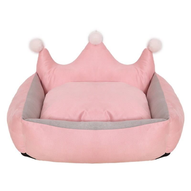 CrownNest™ – The Royal Comfort Bed for Your Pet